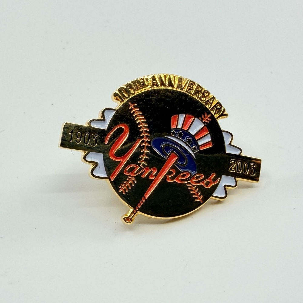 Vintage Y2K New York Yankees 100th Anniversary Pin Gold Tone Enamel Lapel 2003